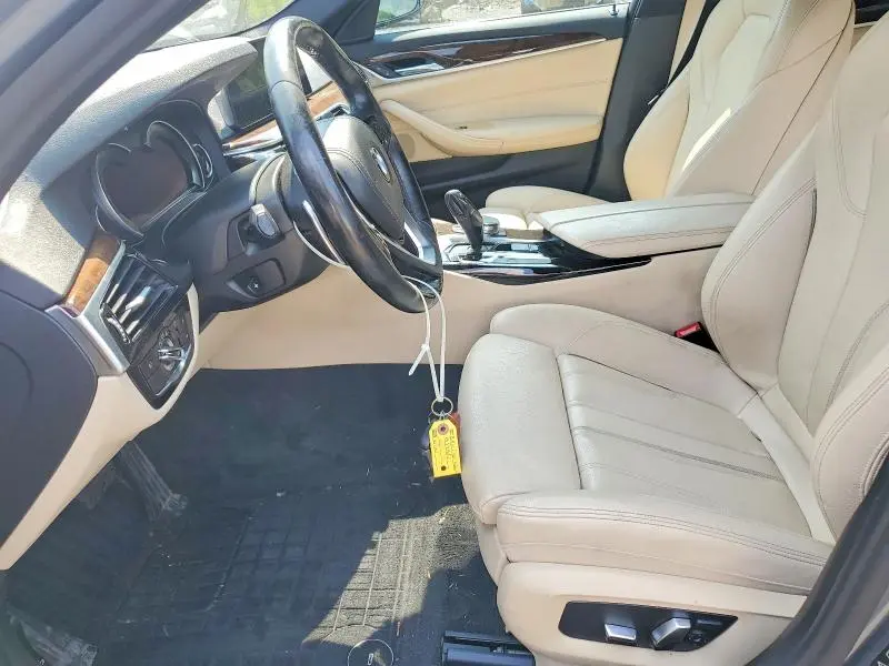 2018 BMW 540 XI  