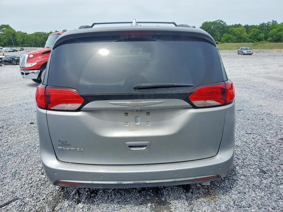 2017 CHRYSLER PACIFICA TOURING L  
