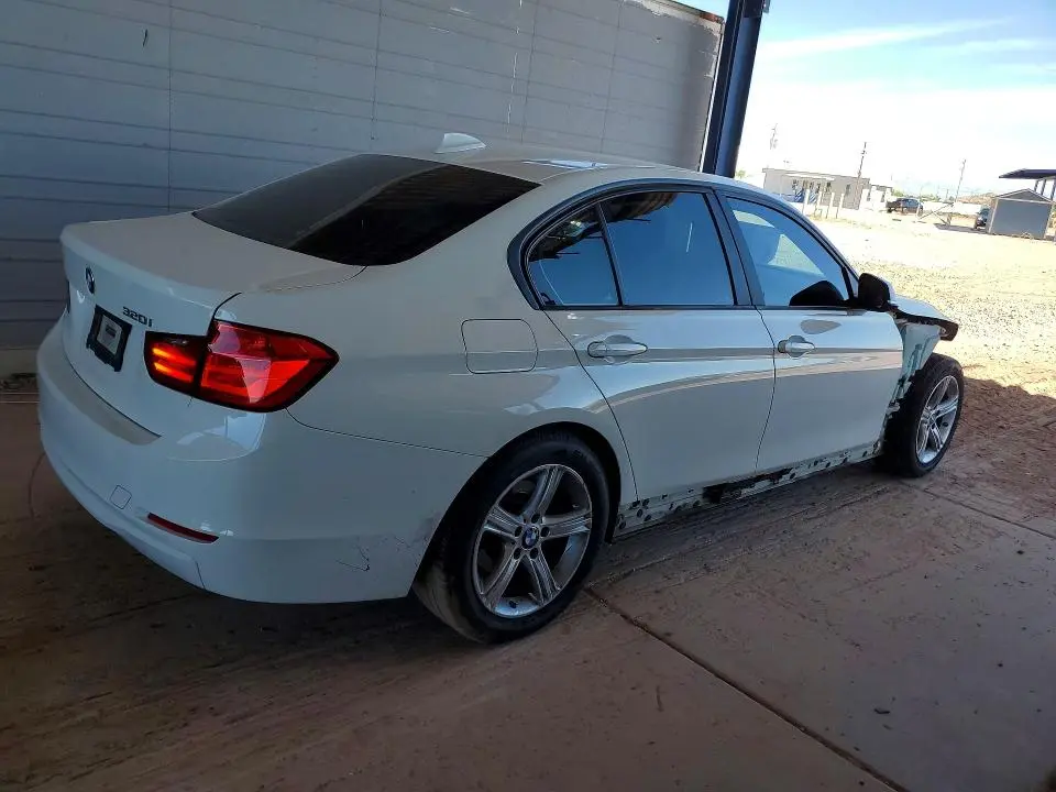 2014 BMW 320 I  