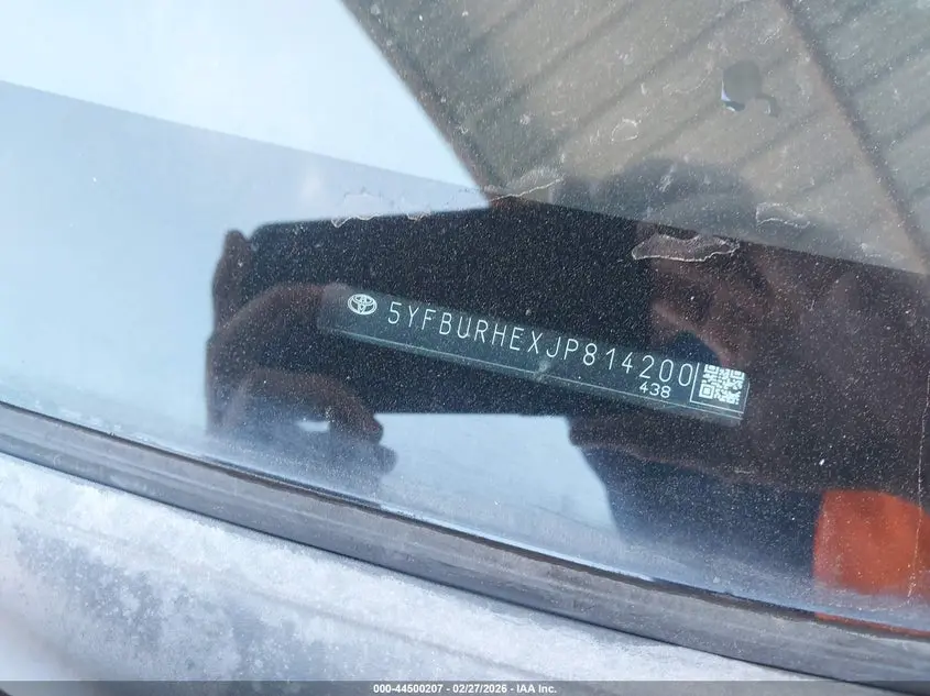 2018 TOYOTA COROLLA XLE