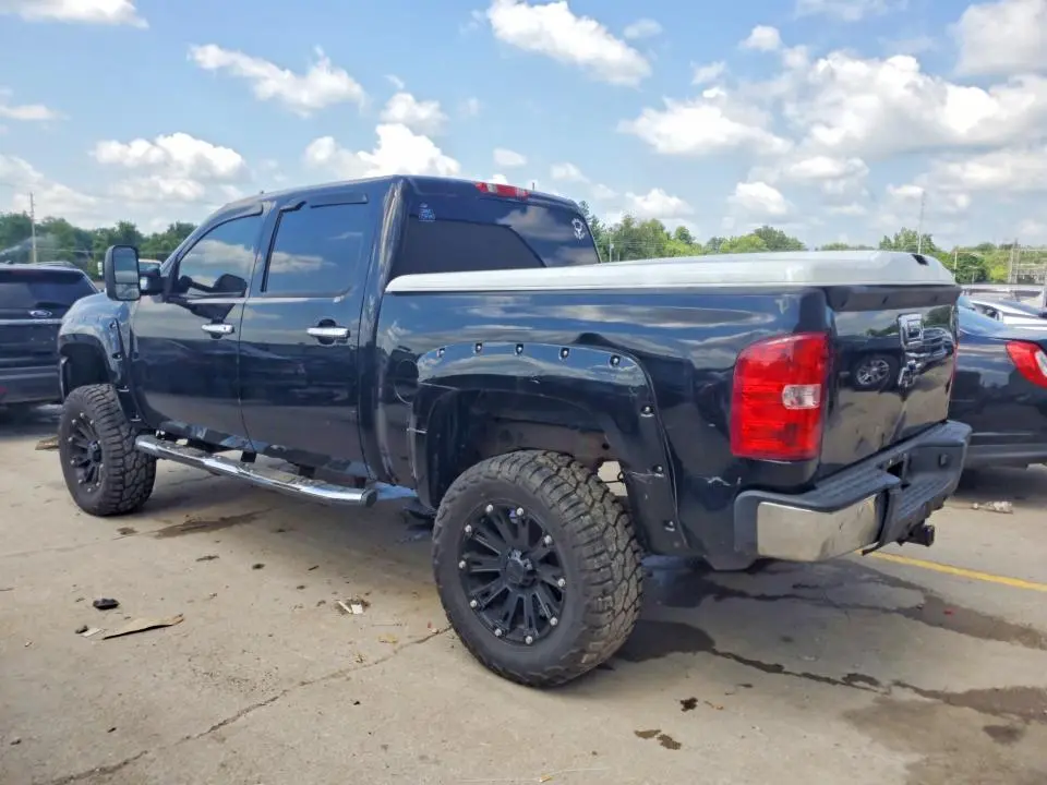 2011 CHEVROLET SILVERADO K1500 LT  