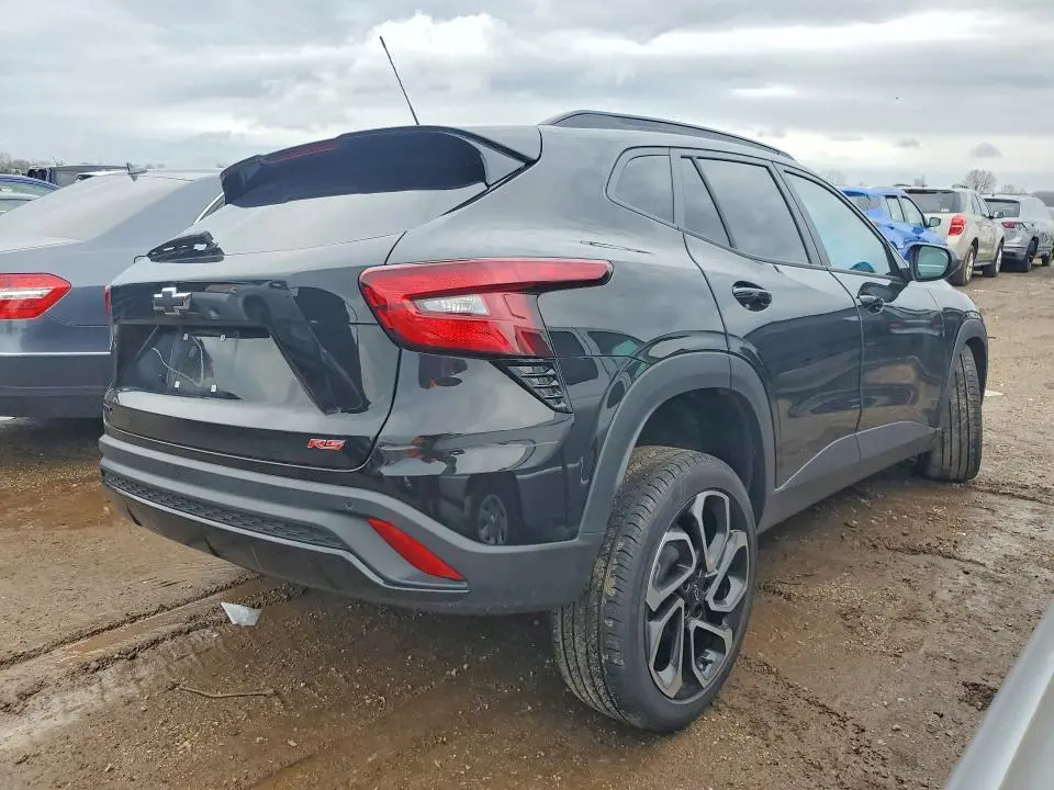 2025 CHEVROLET TRAX 2RS  