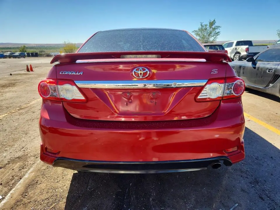 2013 TOYOTA COROLLA S  
