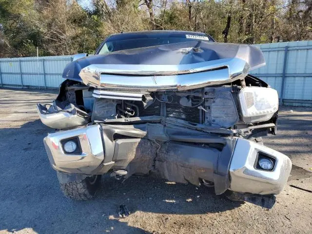 2017 TOYOTA TUNDRA CREWMAX LIMITED  