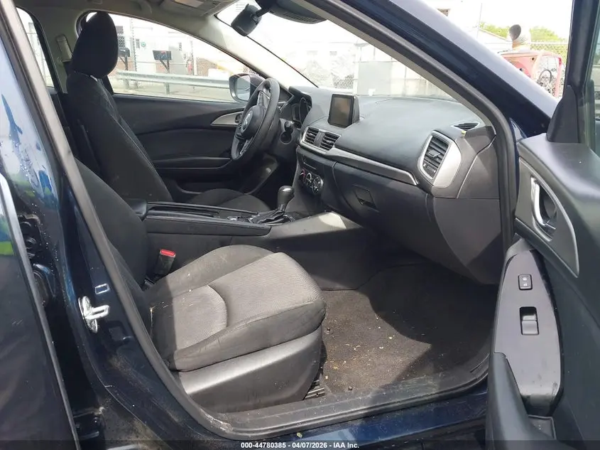 2018 MAZDA MAZDA3 SPORT