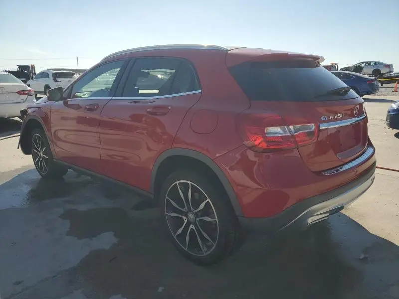 2017 MERCEDES-BENZ GLA 250  