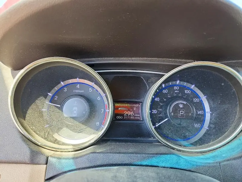 2013 HYUNDAI SONATA GLS  