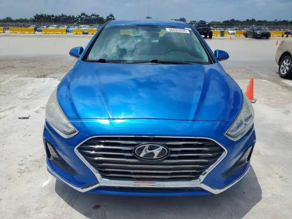 2018 HYUNDAI SONATA SE  