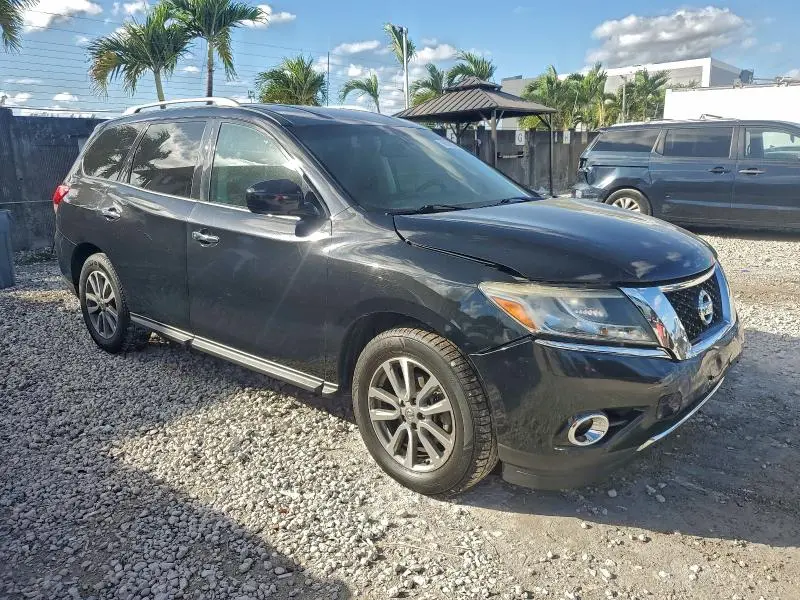 2016 NISSAN PATHFINDER S  