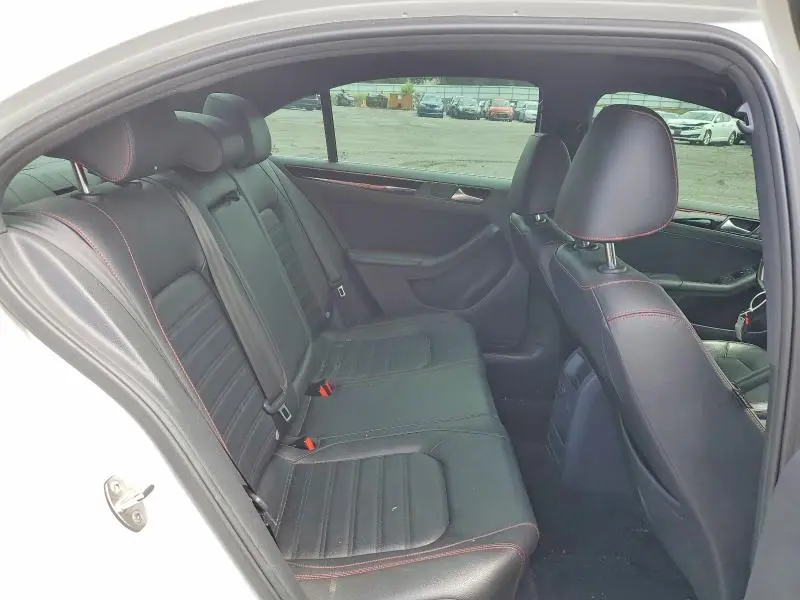 2016 VOLKSWAGEN JETTA GLI  