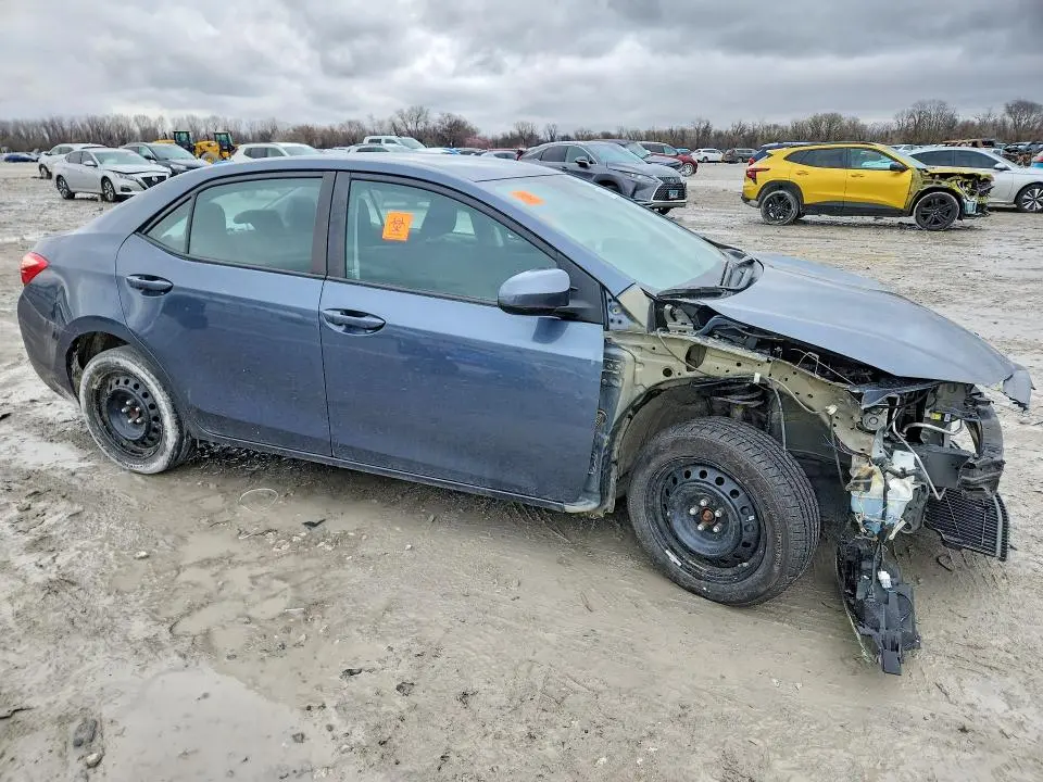2017 TOYOTA COROLLA LE  