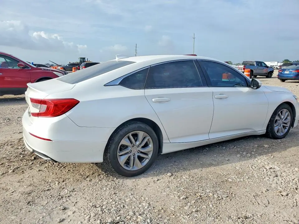 2020 HONDA ACCORD LX  