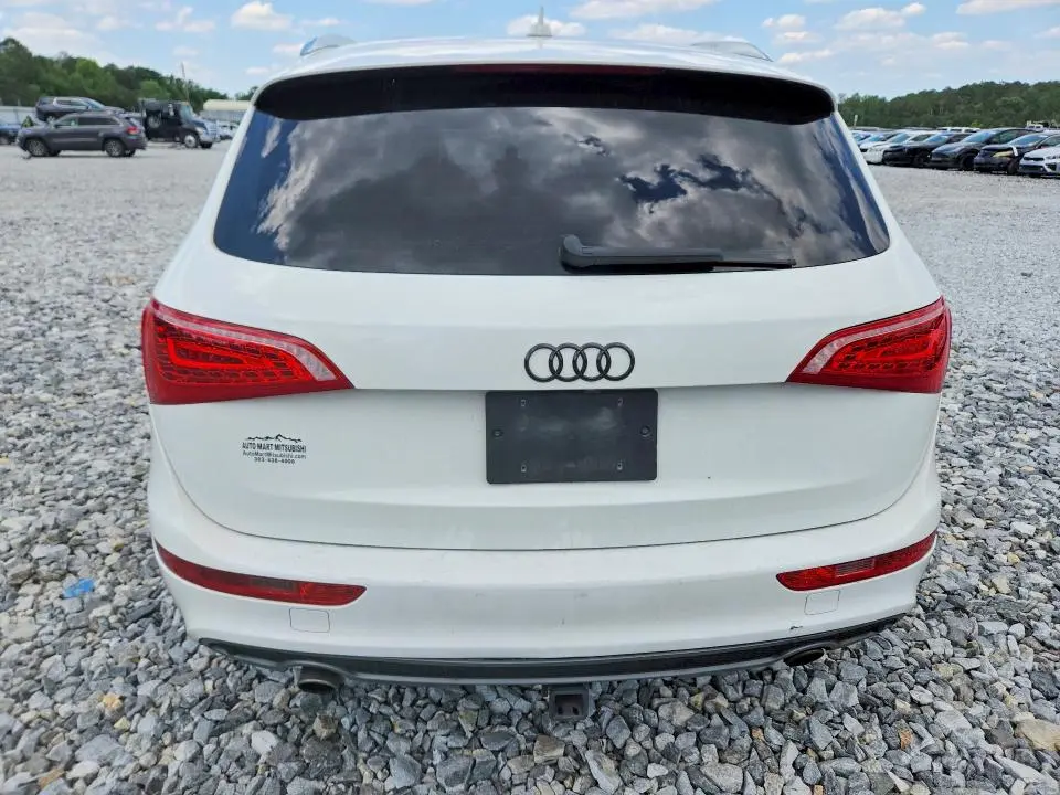 2010 AUDI Q5 PREMIUM PLUS  