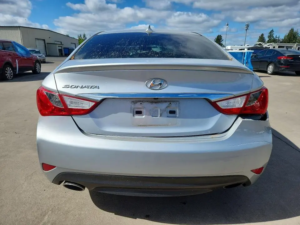 2014 HYUNDAI SONATA SE  