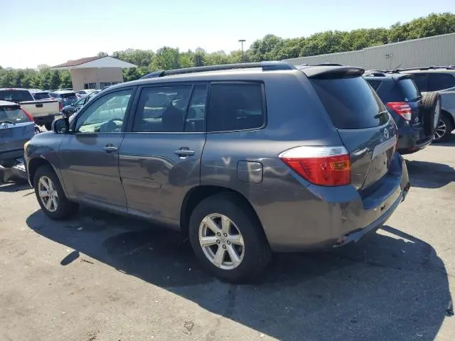 2010 TOYOTA HIGHLANDER   