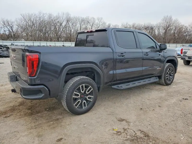 2025 GMC SIERRA K1500 AT4  