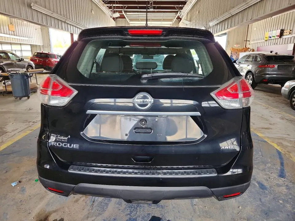 2016 NISSAN ROGUE S  