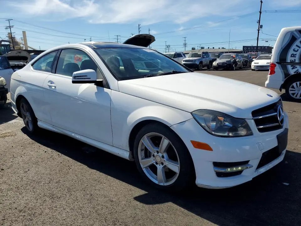 2015 MERCEDES-BENZ C 250  