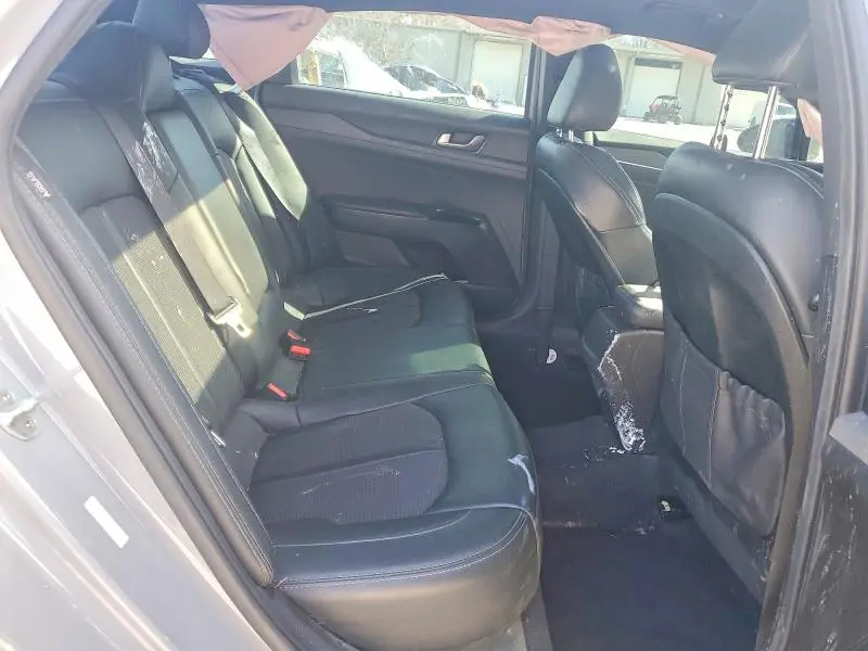 2023 KIA K5 GT LINE  