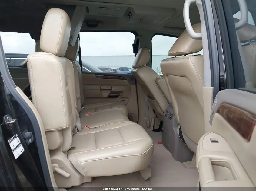 2014 NISSAN ARMADA SL