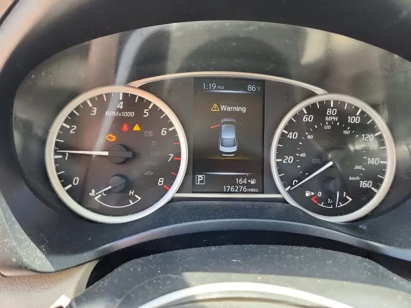 2016 NISSAN SENTRA SV  