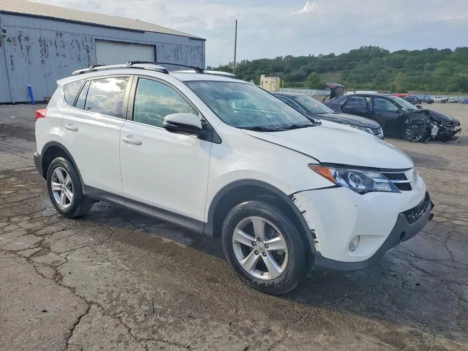 2014 TOYOTA RAV4 XLE  