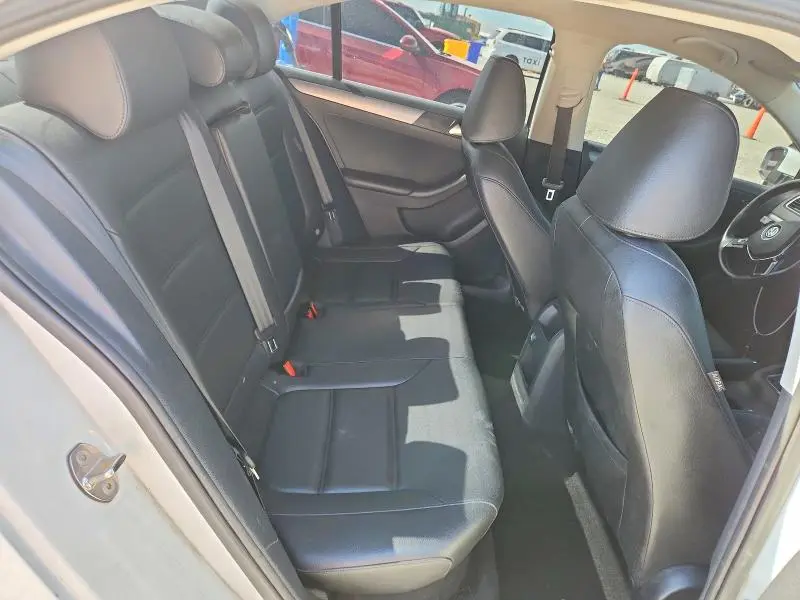 2015 VOLKSWAGEN JETTA TDI  