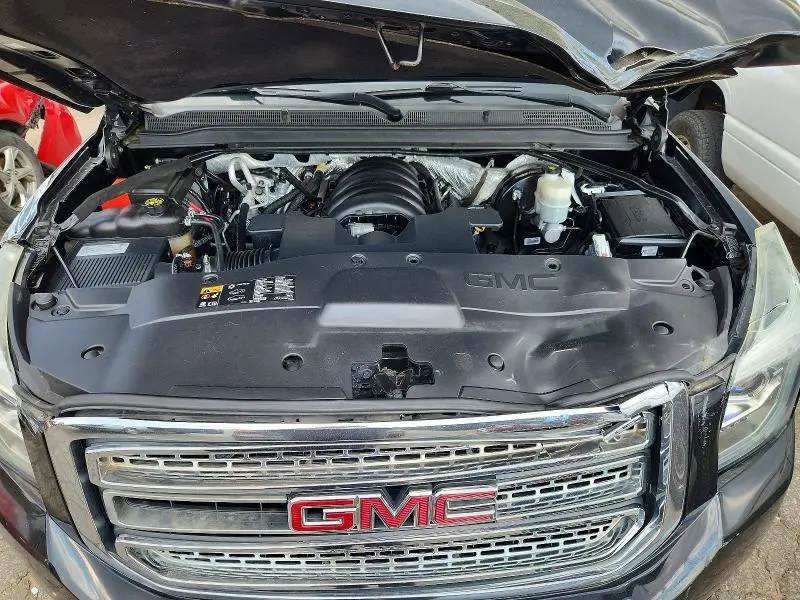 2016 GMC YUKON SLE  