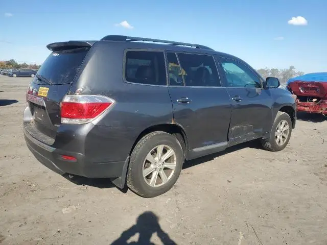 2011 TOYOTA HIGHLANDER BASE  