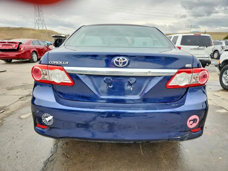 2013 TOYOTA COROLLA LE  