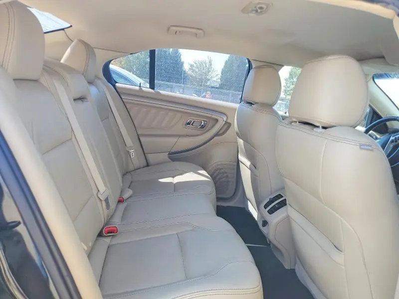 2019 FORD TAURUS SEL  