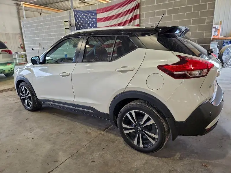 2020 NISSAN KICKS SR  