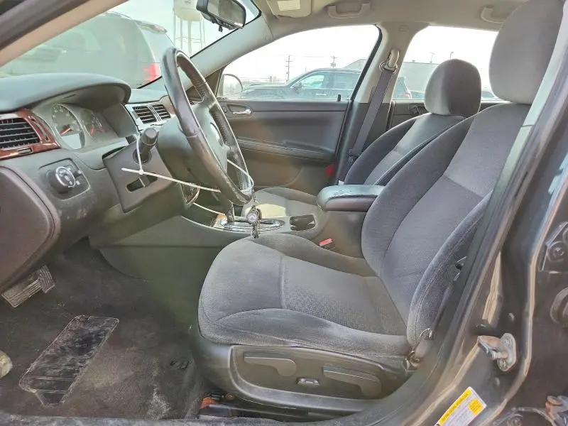 2011 CHEVROLET IMPALA LT  