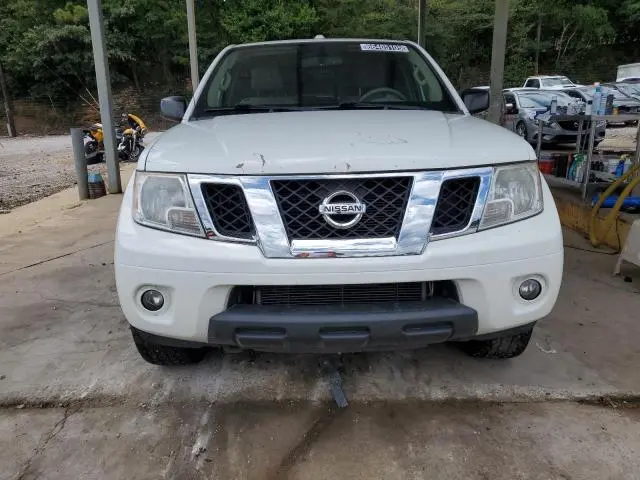 2016 NISSAN FRONTIER SV  