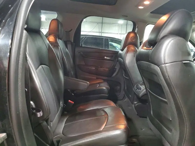 2013 GMC ACADIA SLT-1  
