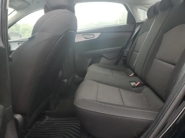 2024 KIA FORTE LX  