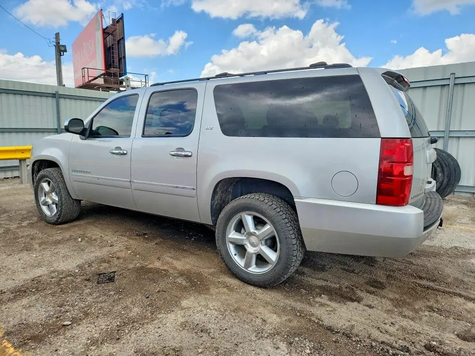 2013 CHEVROLET SUBURBAN K1500 LTZ  