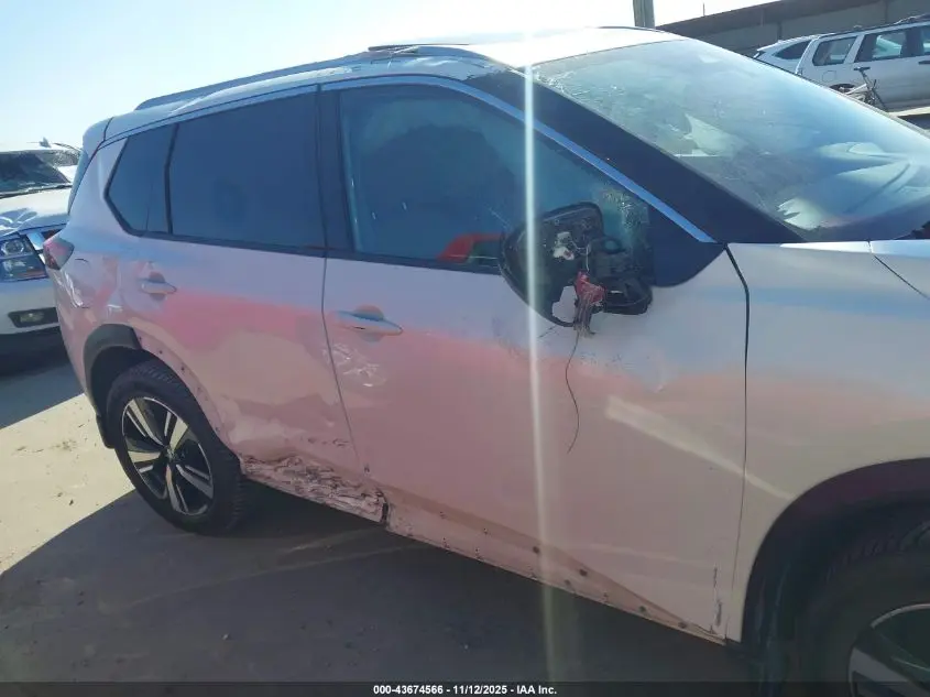 2021 NISSAN ROGUE PLATINUM FWD
