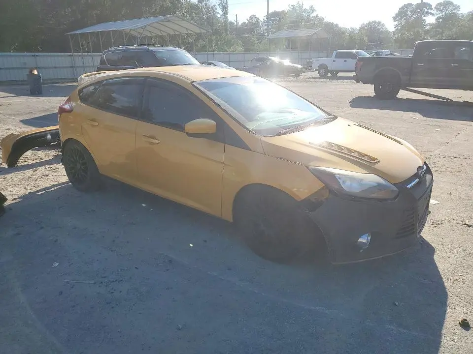 2012 FORD FOCUS   