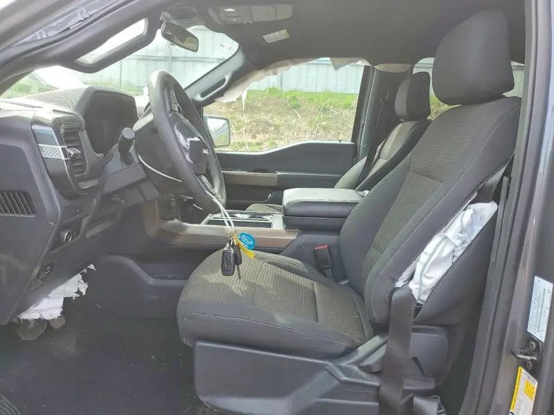 2025 FORD F150 STX  