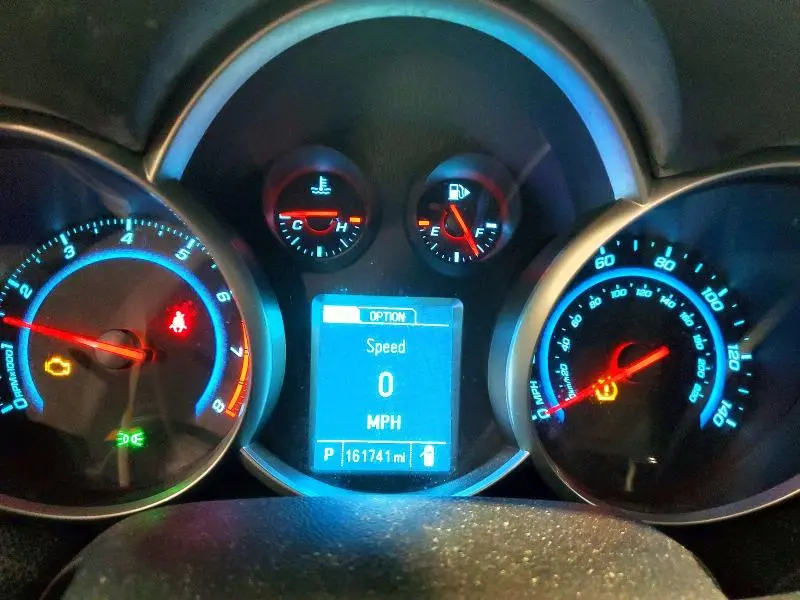 2013 CHEVROLET CRUZE LT  