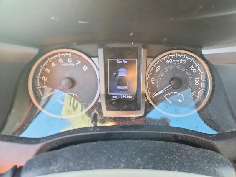 2016 TOYOTA TACOMA SR5 V6  