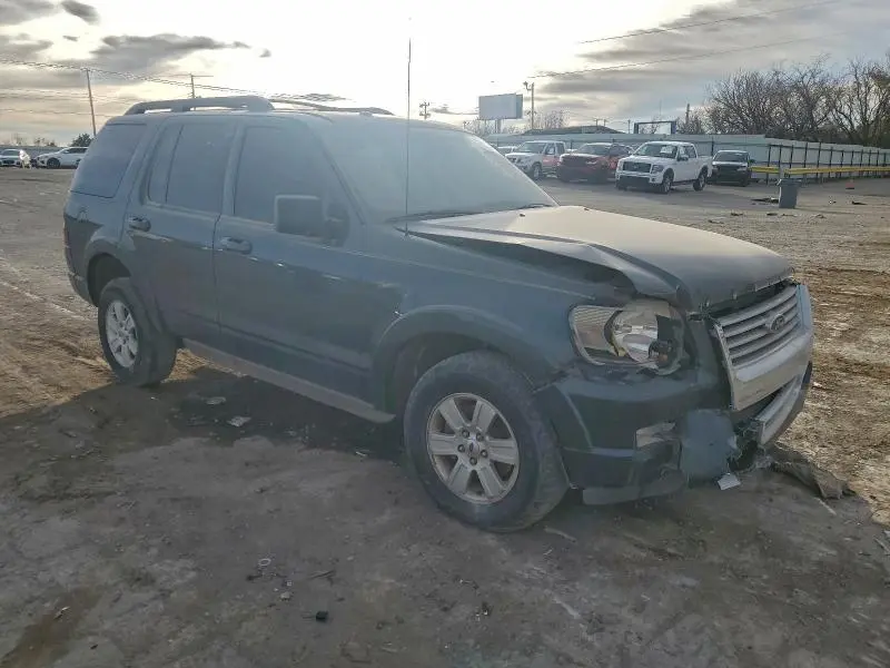 2010 FORD EXPLORER XLT  