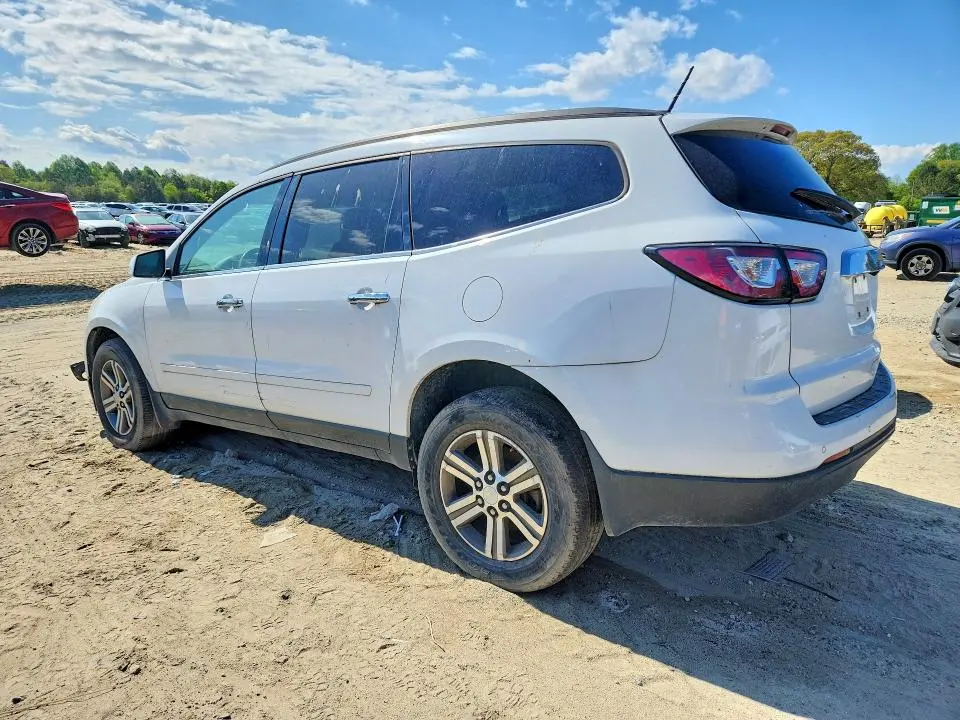 2016 CHEVROLET TRAVERSE LT  