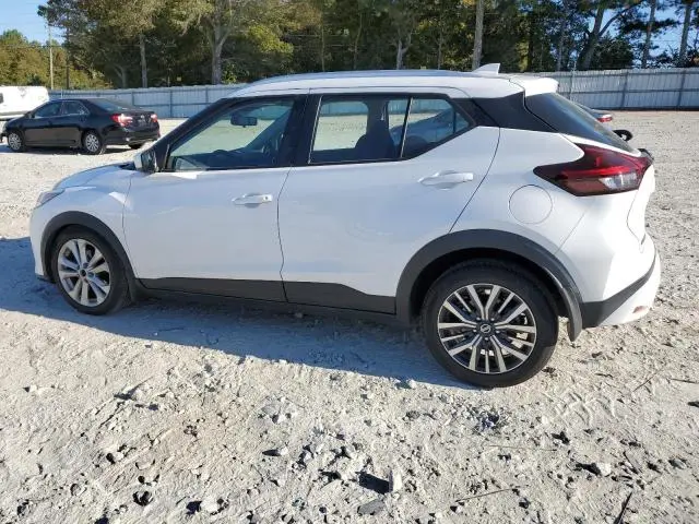 2021 NISSAN KICKS SV  