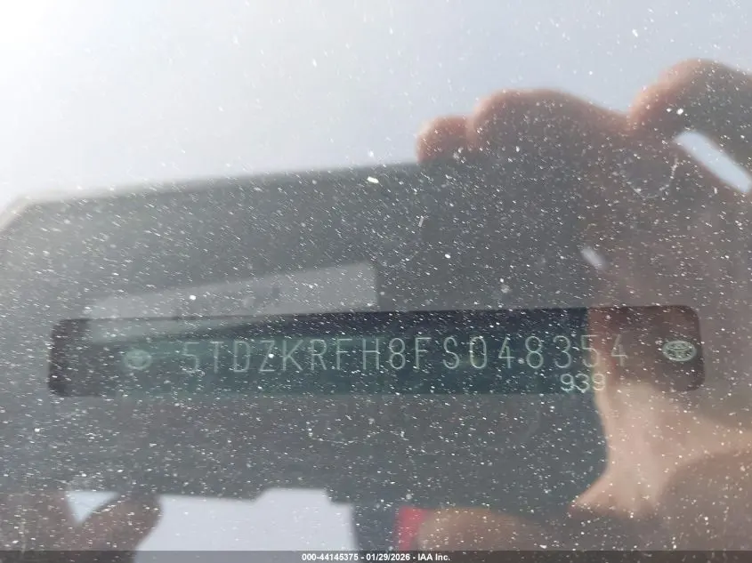 2015 TOYOTA HIGHLANDER LE V6