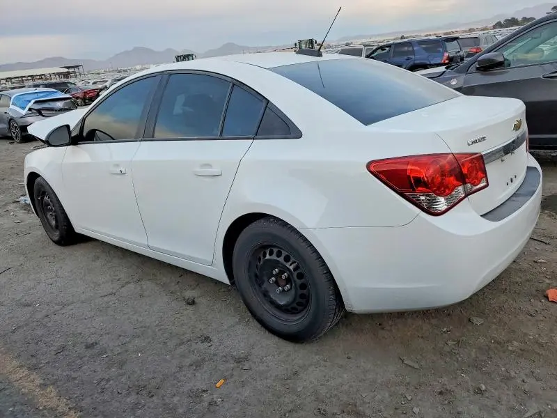 2015 CHEVROLET CRUZE LS  
