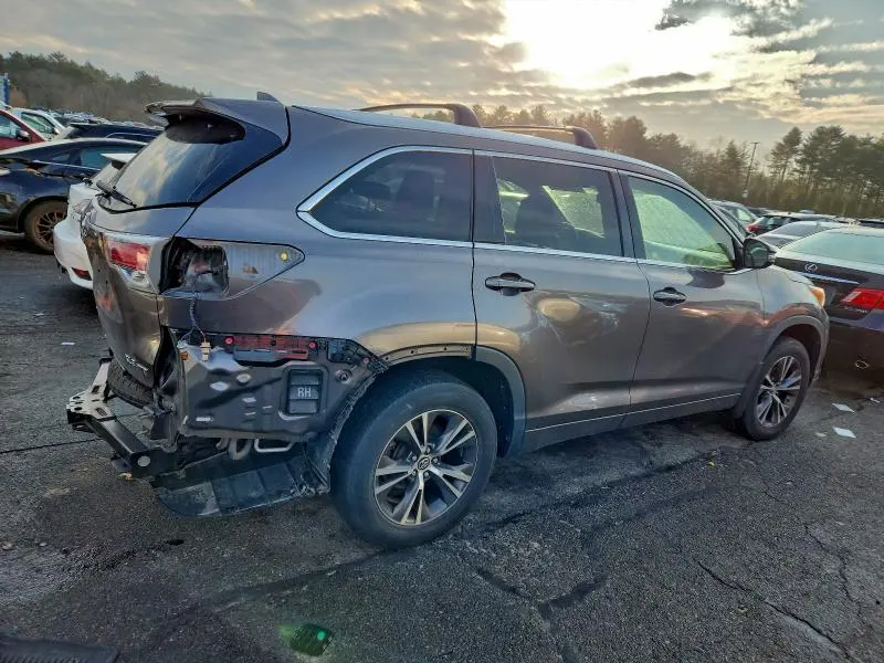 2016 TOYOTA HIGHLANDER XLE  