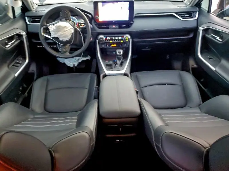 2025 TOYOTA RAV4 LIMITED  