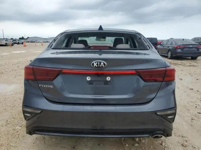 2021 KIA FORTE FE